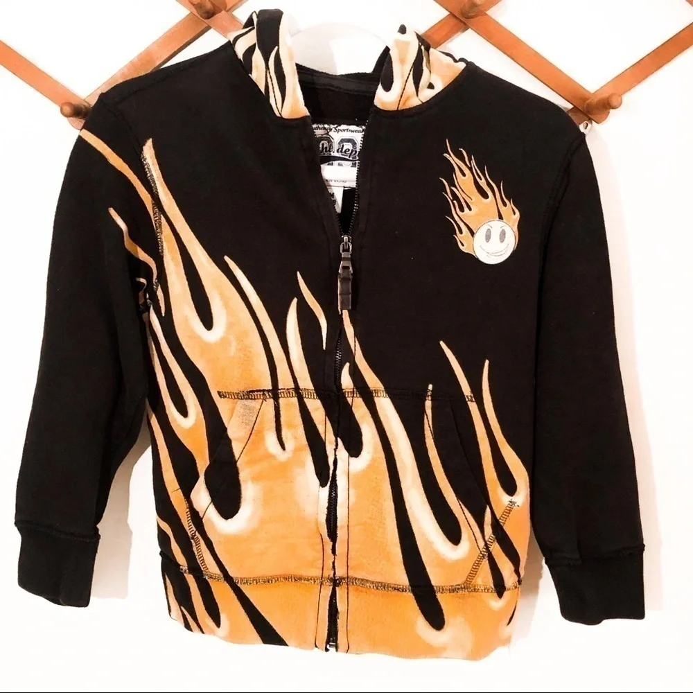 3/$25 🙌🏼 Children’s Place Boy Distress Flame Hoodie